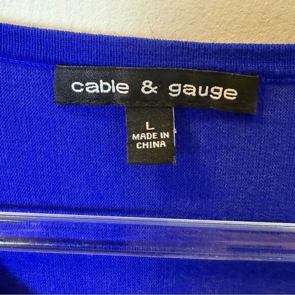 Cable & Gauge Royal Blue V-Neck Short Sleeve Sweater Top Women’s Large - Picture 3 of 4